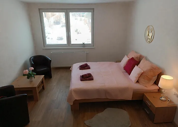 Tina Apartment *